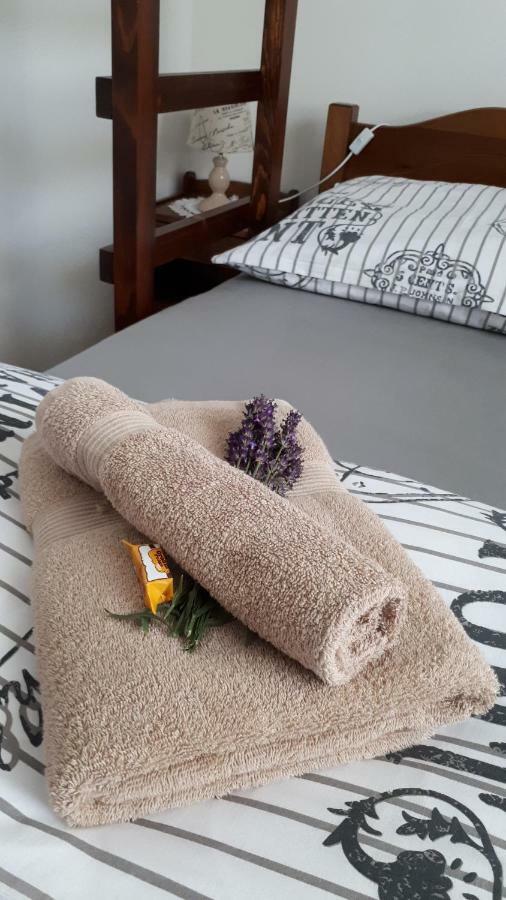 Ubytovanie Na Sukromi Vel'ka Lomnica Exteriör bild
